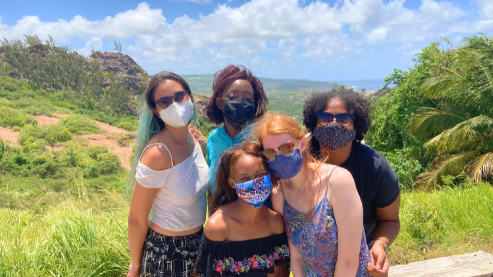 Embracing Digital Nomadism: Cultivating Connections Abroad while Leading a Nomadic Lifestyle