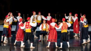 Experience Dubrovnik’s Folk Traditions with Linđo Performances